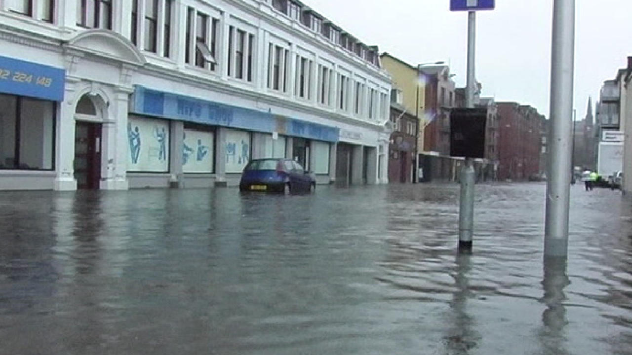 Dundee hit by flash flooding as torrential rain lashes city