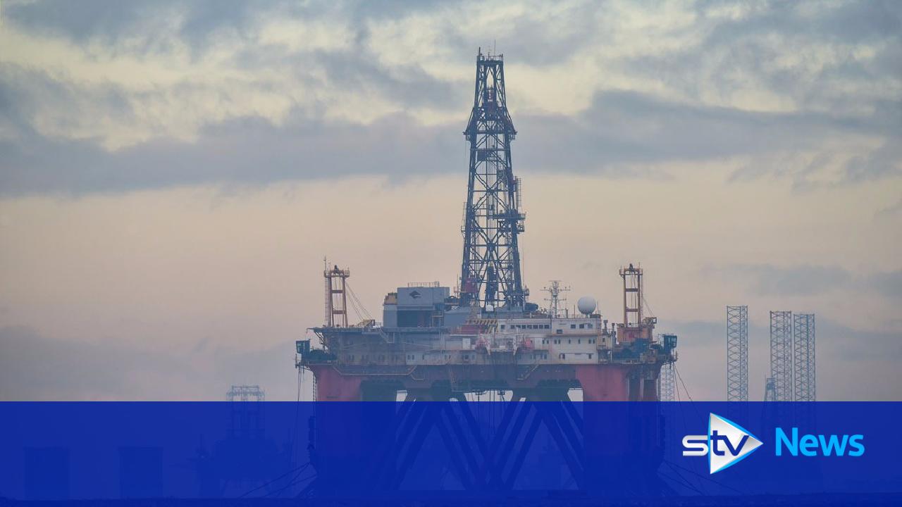 First oil to flow from 500 million-barrel field in 2019