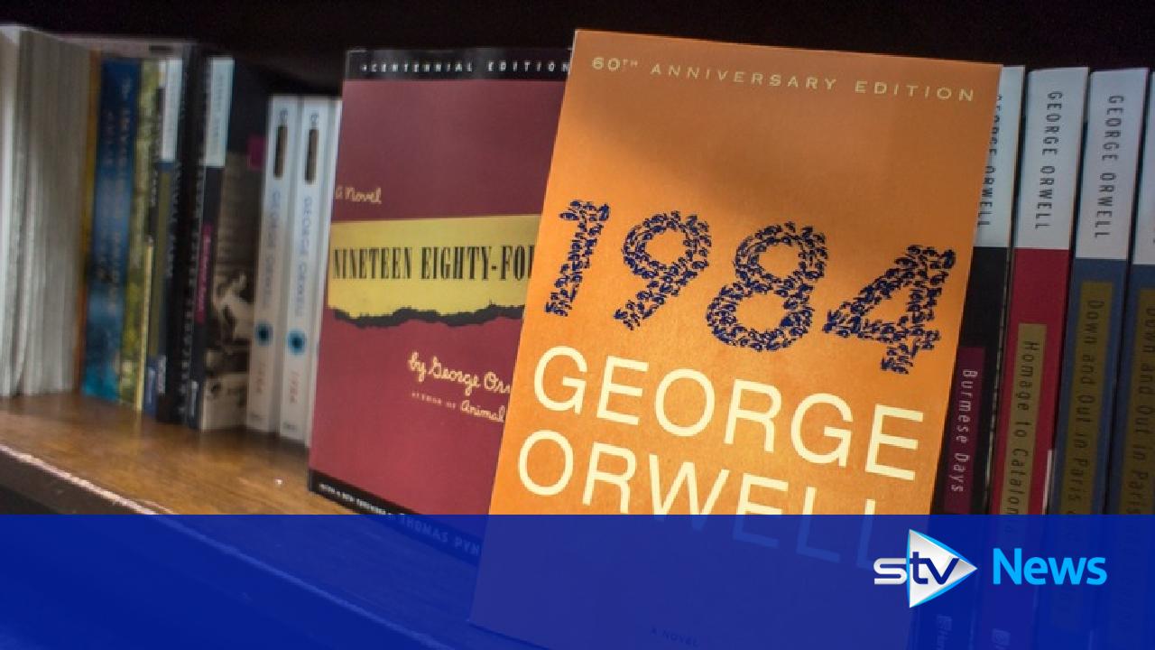 an analysis of a dystopian society in animal farm by george orwell an analysis of a dystopian society in animal farm by george orwell