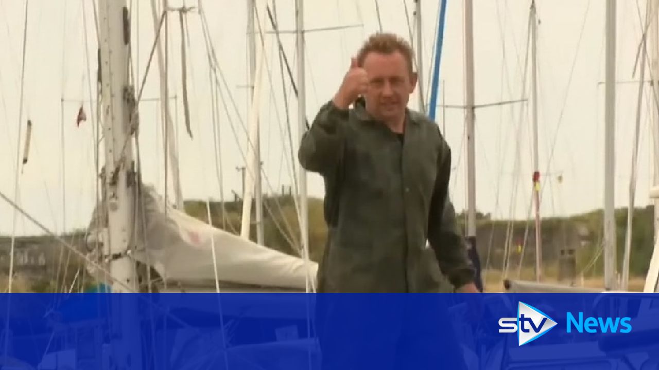 Submarine owner arrested over journalist's disappearance after vessel sinks