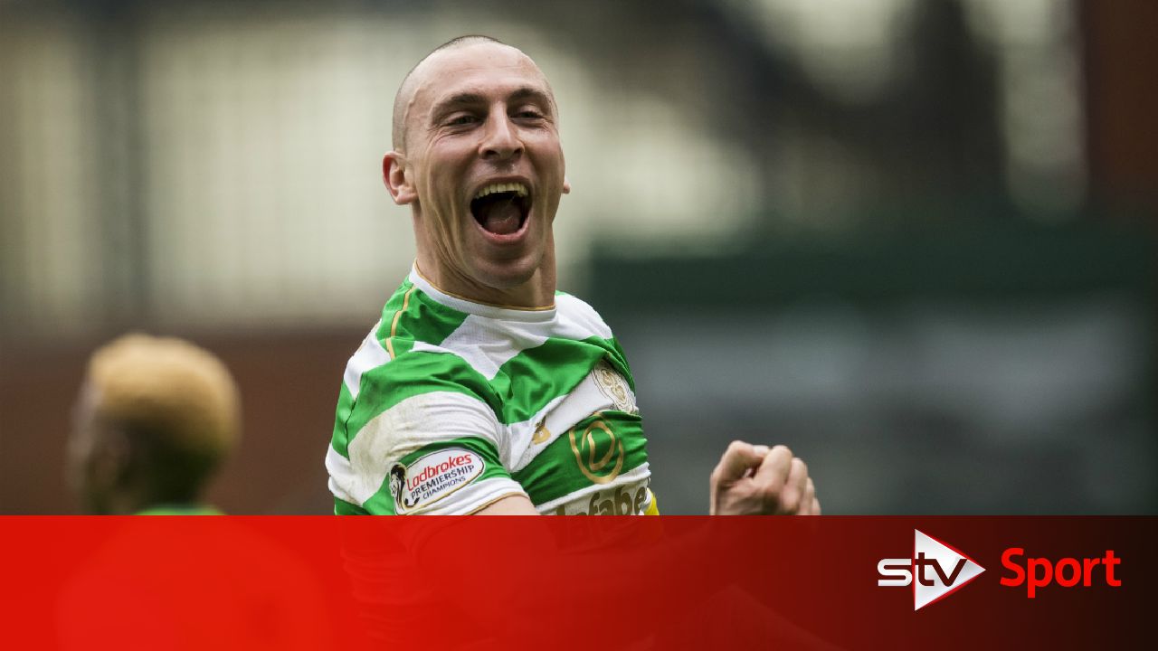 Scott Brown wins second PFA Player of the Year award