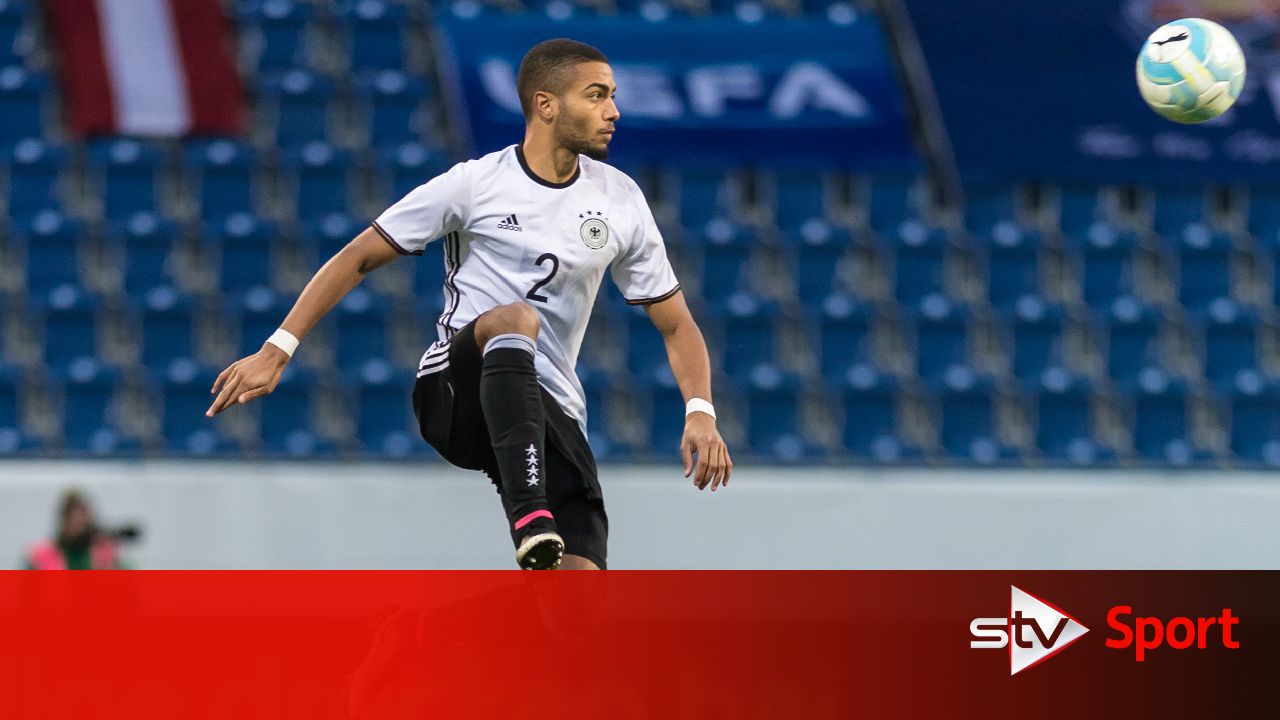 Celtic complete signing of Dortmund right-back Toljan