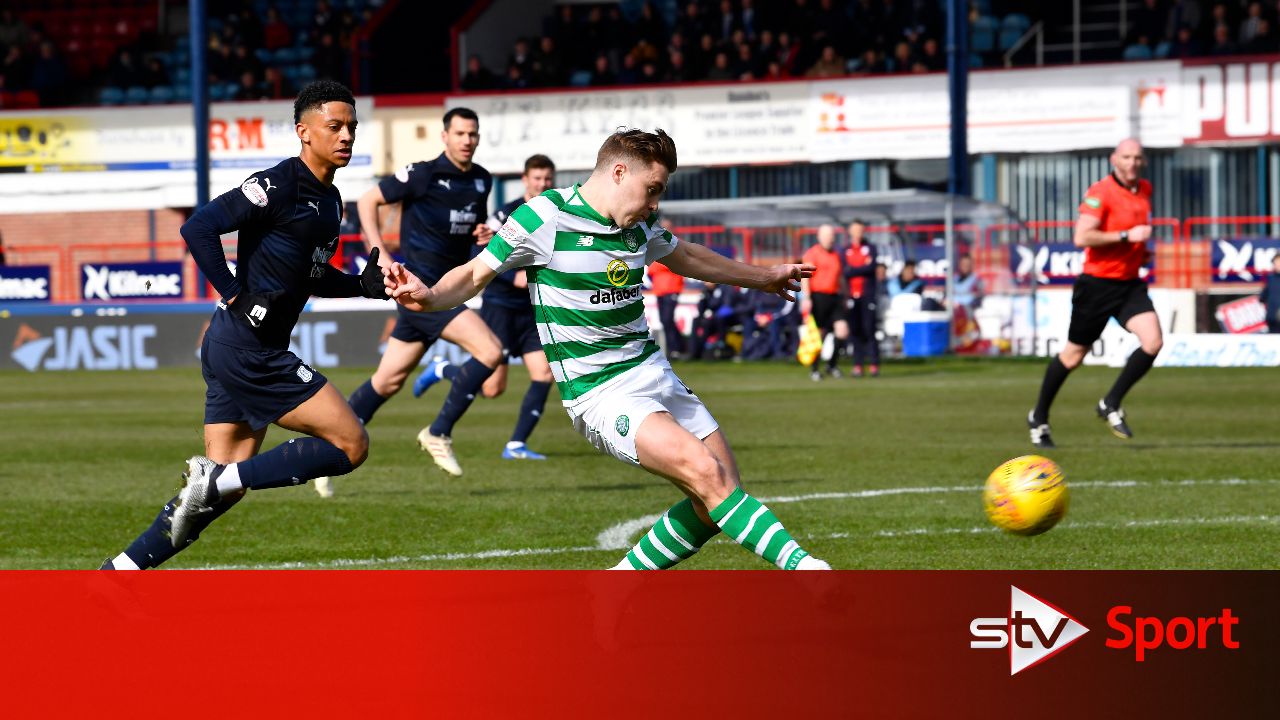 Celtic go ten clear after late winner against Dundee