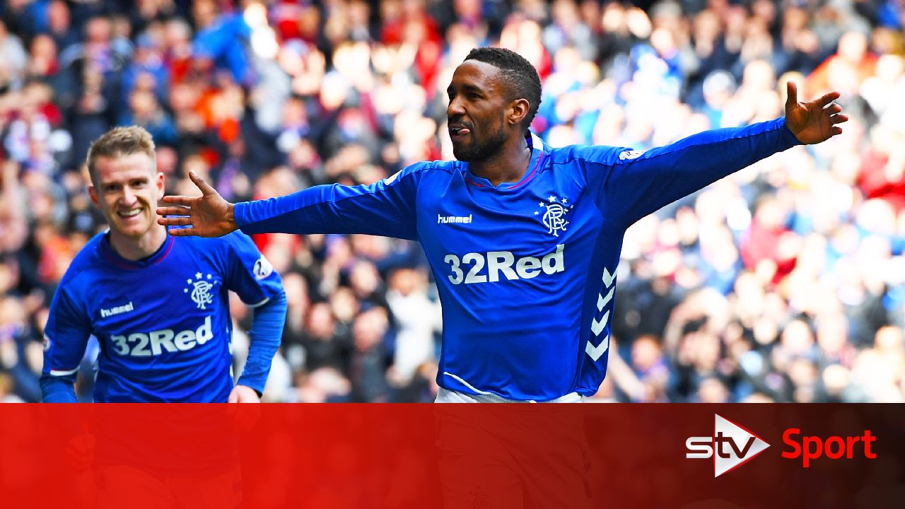 Defoe starts for Rangers, Johnston in for Celtic