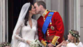 Wedding: Kate arrives at Westminster Abbey.