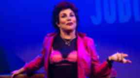 Ruby Wax: Cancelled fringe show over back injury.