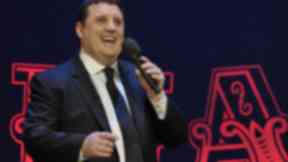 Peter Kay: Is this the way to the Armadillo?