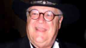 Huddleston had been suffering from advanced heart and kidney disease.