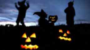 Kilmarnock Halloween: Celebrated on the last Friday in October.