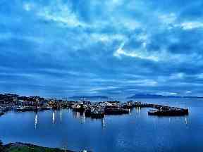 Blue hour over the harbour.