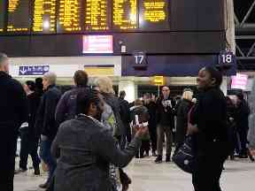 Lisle Hunte proposed at Waterloo station.