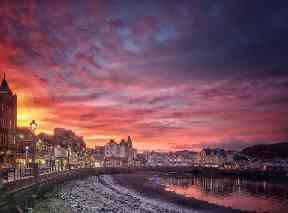 A vivid morning in Oban.