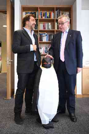 Javier Bardem met Environment Secretary Michael Gove in Westminster to discuss the Greenpeace Antarctic Ocean Sanctuary campaign