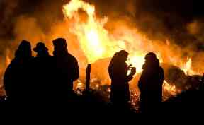 Bonfire: Dispersal zones to be set up.
