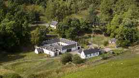 Kinrara Estate: Features five cottages.