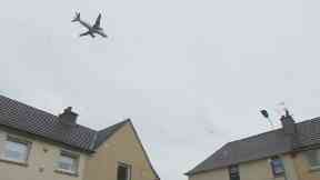 Flights: Residents are angry.