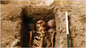 Mystery: Burial in the Highlands.