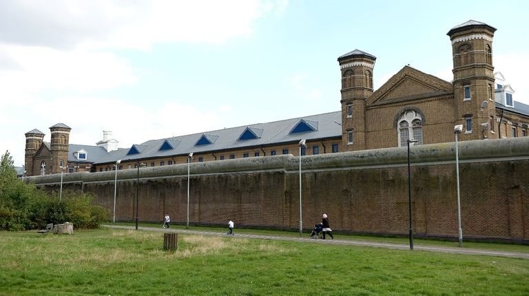 Prisoner Stabbed To Death At Wormwood Scrubs Prison STV News   573978 3a0ff388c376726f213e27dbecb850cb 