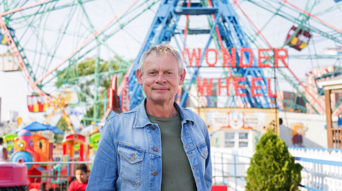 Martin Clunes: Islands of America - Tue 26 Feb, 9.00 pm